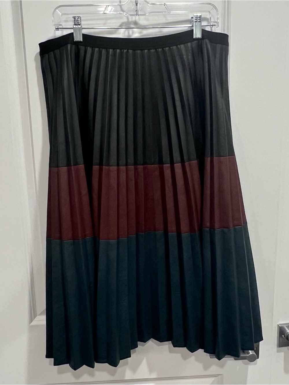 BCBGMaxAzria Black, Burgundy & Teal Pleated Midi Skirt